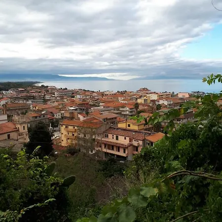 House Of Sea * Nicotera