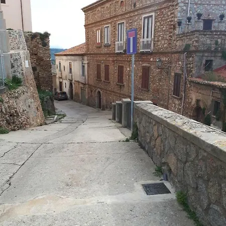 House Of Sea * Nicotera